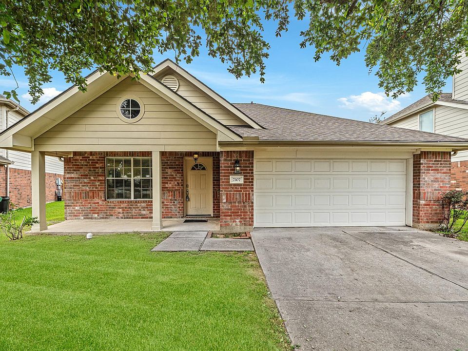 1st image of 7107 Piney Meadow Ct