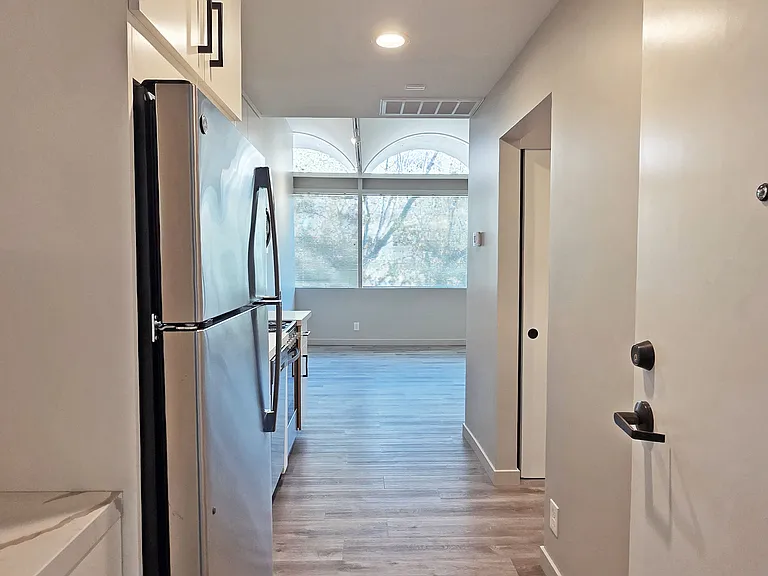 2716 N St #302 — Photo 7