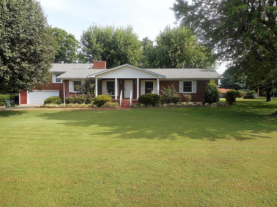 1st image of 116 Eastside Dr