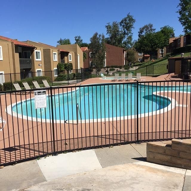 Waterbridge swimming pool