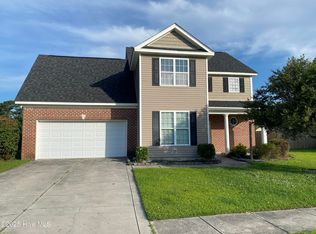 105 Moonstone Ct, Jacksonville, NC 28546