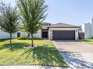 215 Glen Cook Dr, Laredo, TX 78041