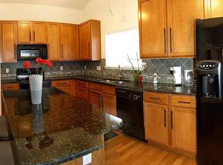 1140 Spring Orchard Dr, O'Fallon, MO 63368