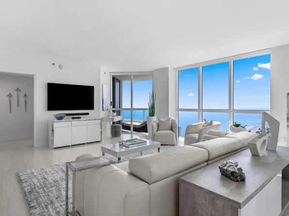 101 S Fort Lauderdale Beach Boulevard #1807, Fort Lauderdale, FL 33316