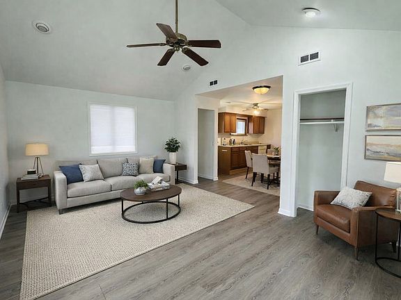 3rd image of 37706 N Nippersink Pl