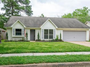 9630 Magnolia Ridge Dr, Houston, TX 77070