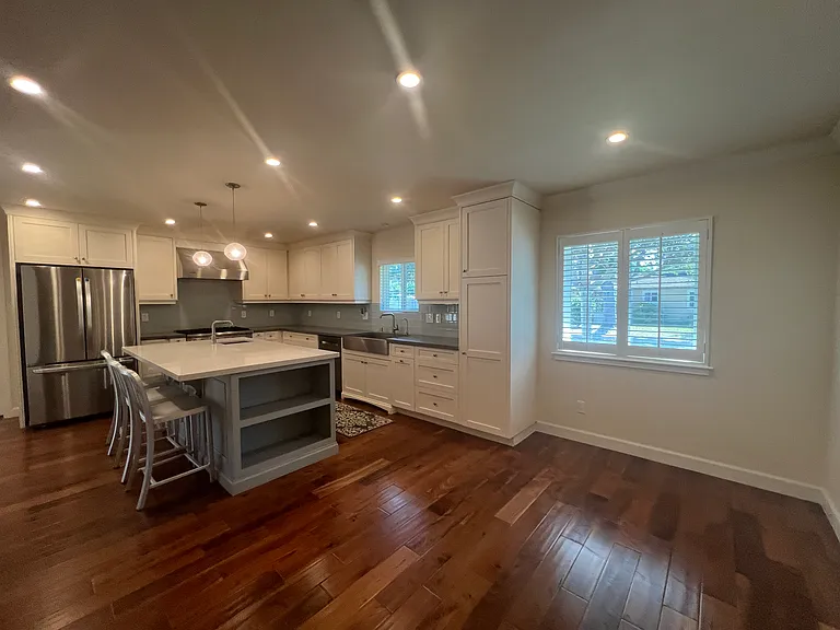 55 W Arthur Ave — Photo 19