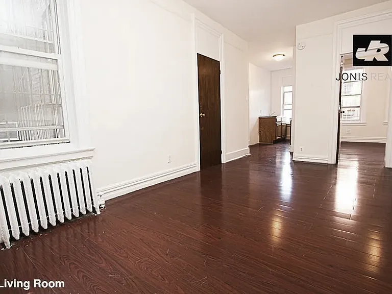 19 Kenmare St #4 — Photo 2