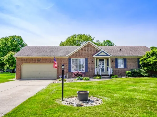 1769 Clearbrook Rd NW, Massillon, OH 44646