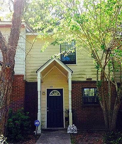 1st image of 2342 Sylvan Ct