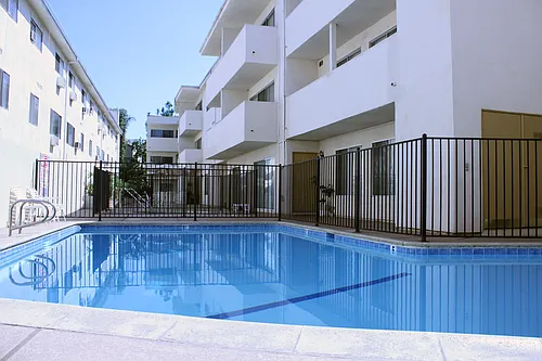 Kennington Apartments Photo 1