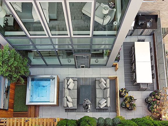 4th image of 21 W 20th St Unit Penthouse 4