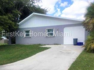2561 SE Jackson St, Stuart, FL 34997