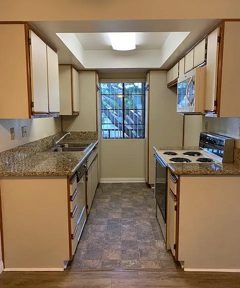 Kitchen, Option 1