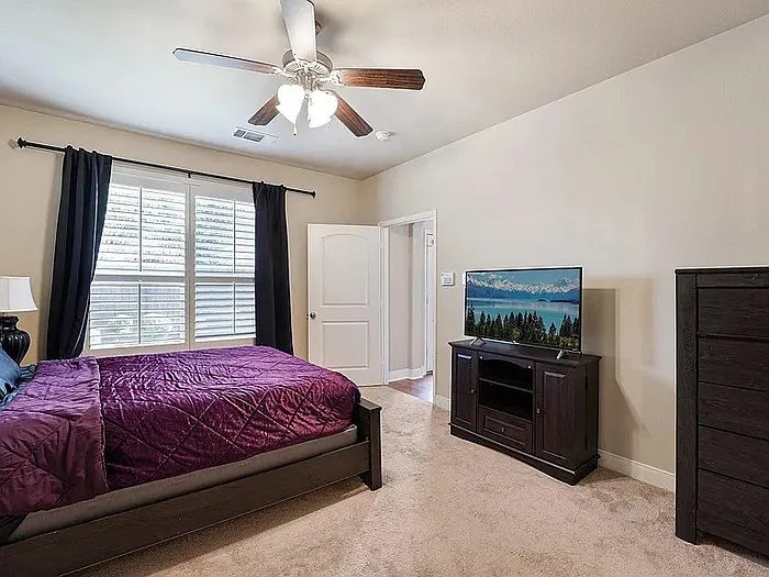 2210 Onion Creek Pkwy #1104 — Photo 13