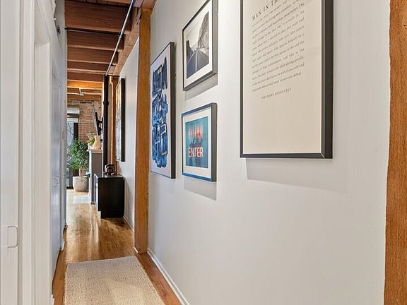 3rd image of 14 N Sangamon St APT 201