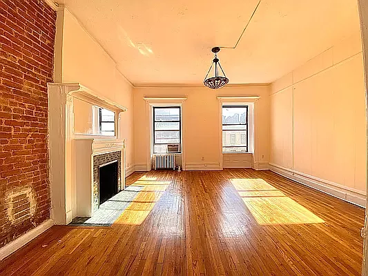 Rented by Oxford Property Group | media 6