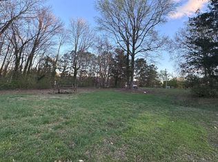 516 E 4th St #2, Siler City, NC 27344