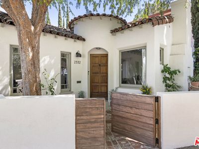 2332 Lake View Ave, Los Angeles, CA, 90039