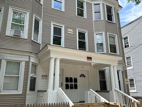 3rd image of 68 Read St Fl 1