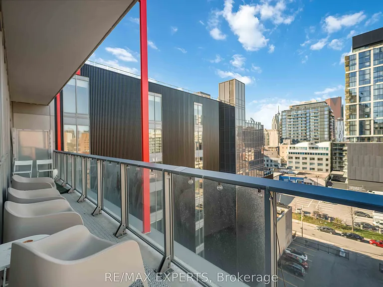 120 Parliament St #902 — Photo 22