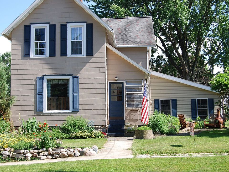1st image of 236 Cornell Ave