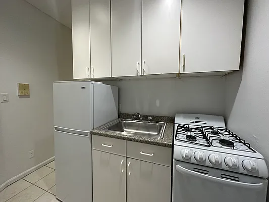 Rented by Oxford Property Group | media 4