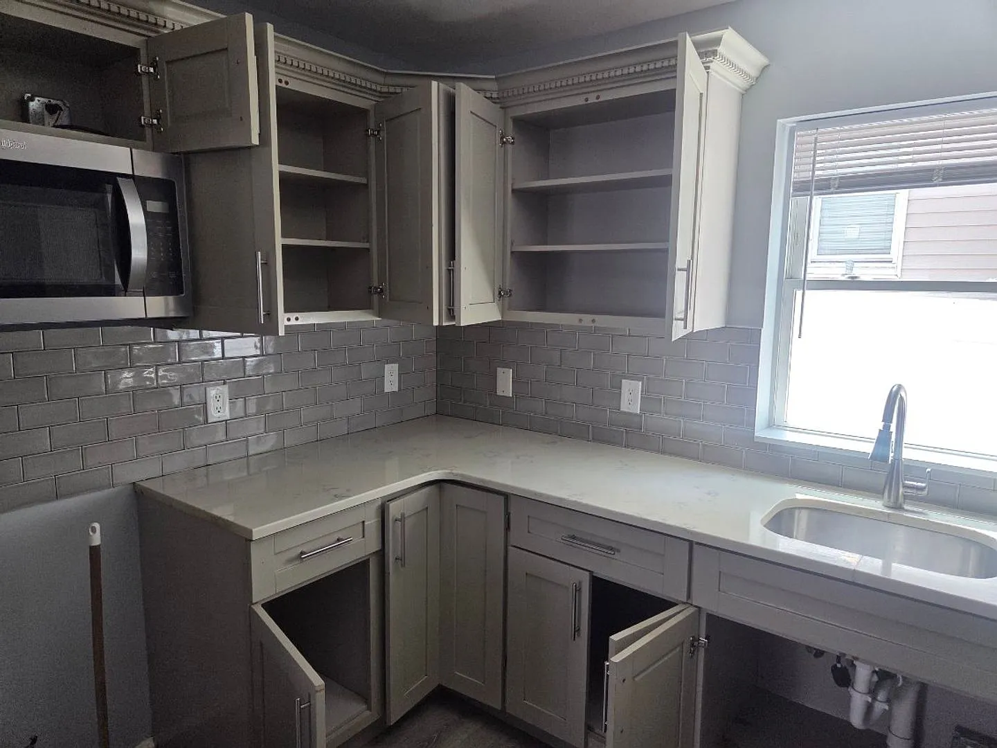 87 Lexington Ave — Photo 4