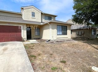 3966 Decker Cir, Jbsa Fort Sam Houston, TX 78234