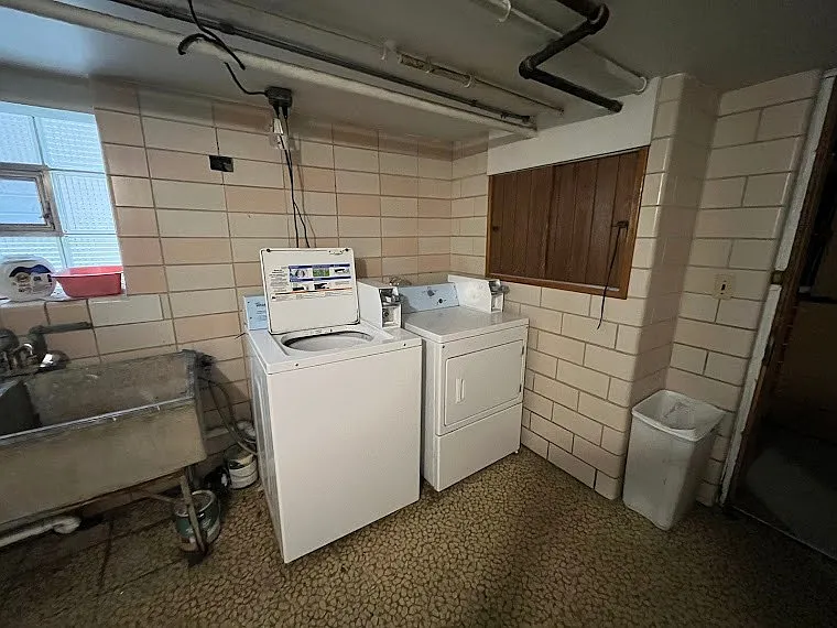 5126 W Cullom Ave #G — Photo 4