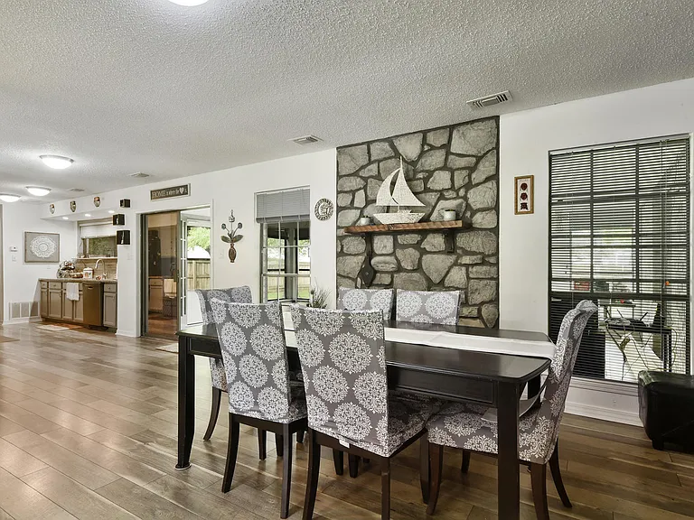 3617 Ridgecrest Dr — Photo 5