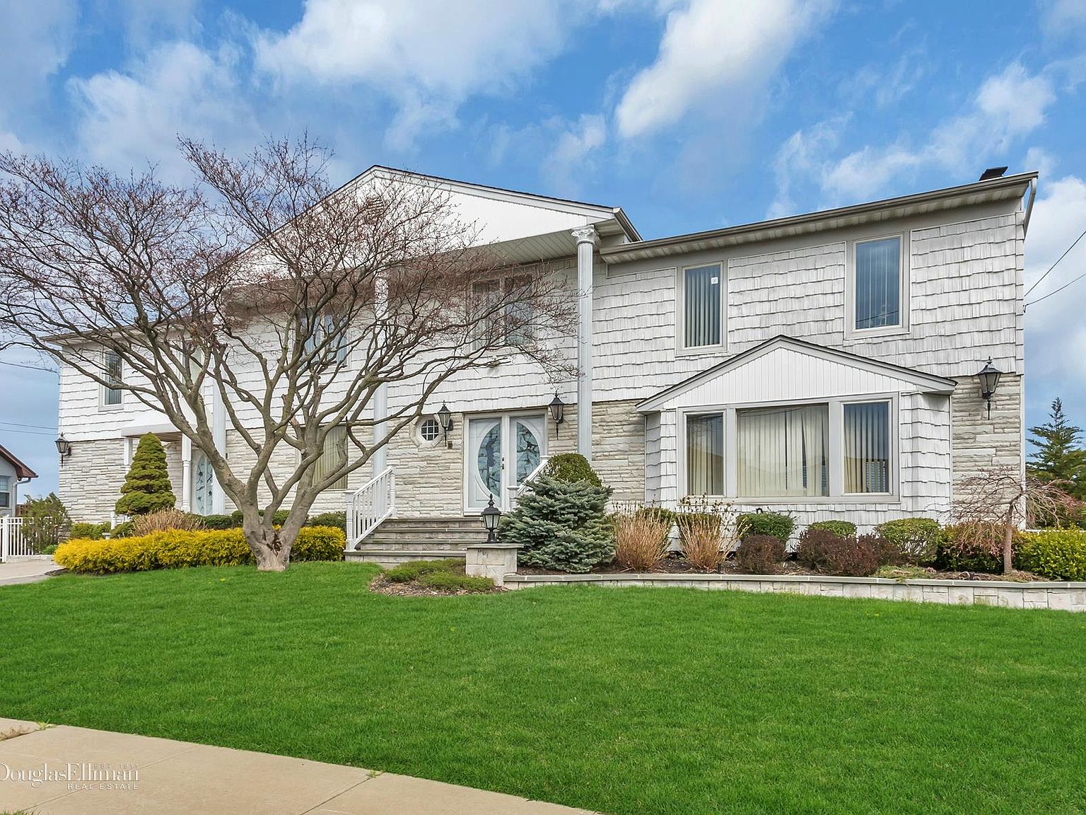 244 Harbor Ln, Massapequa Park, NY 11762 Zillow