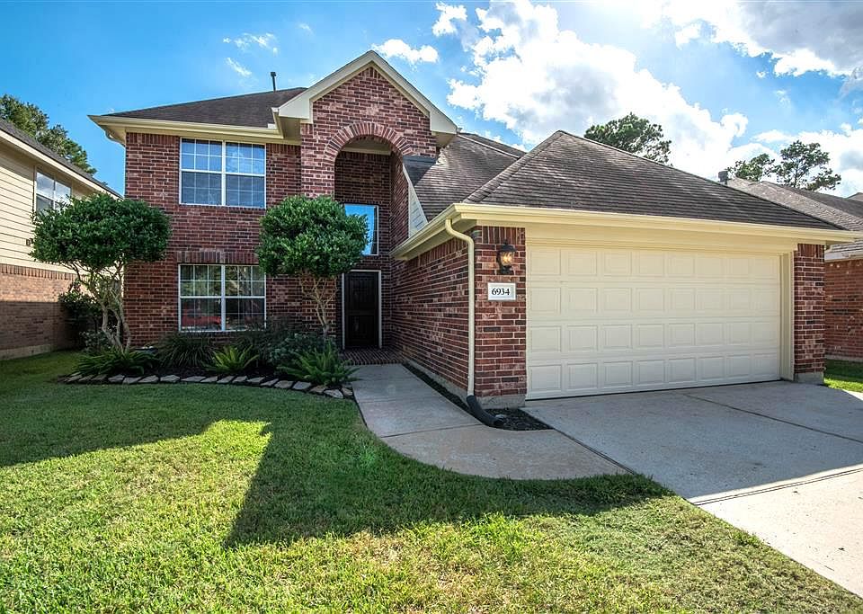 1st image of 6934 Atasca Creek Dr