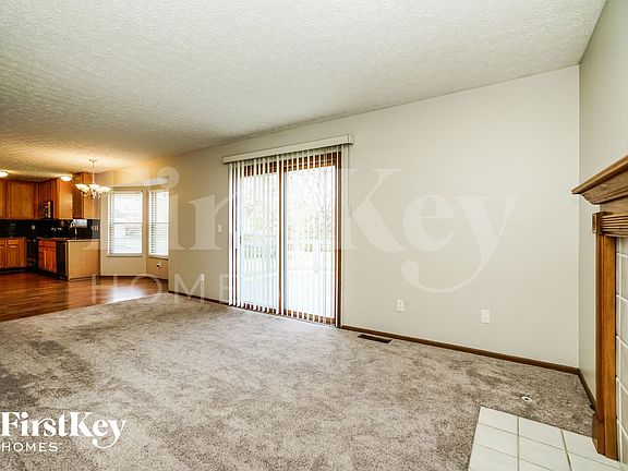 4th image of 5856 Oldenburgh Way