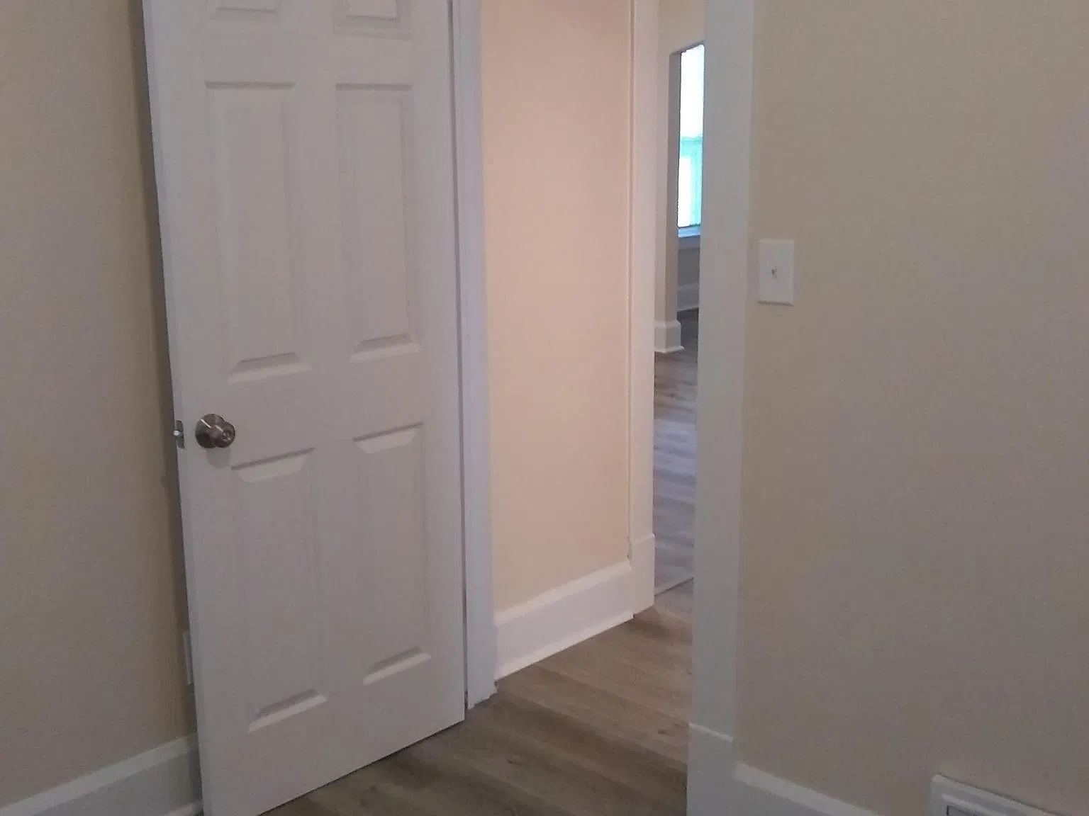 3 bed, 1175 sqft, $1,350 — Photo 1