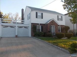 39 Canterbury Ave, North Arlington, NJ 07031