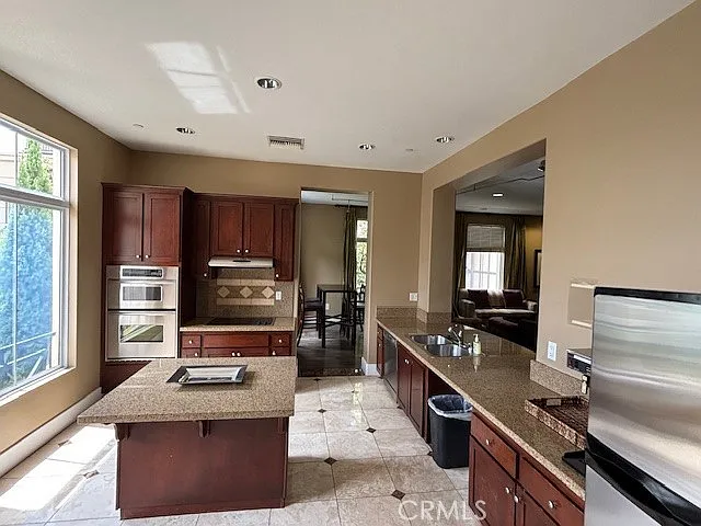 2442 Watermarke Pl — Photo 14