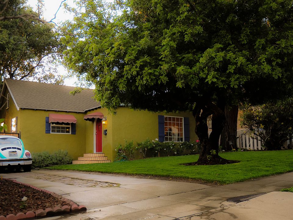 1st image of 2727 Glen Ave