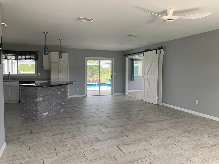 9500 Attica Cir — Photo 4