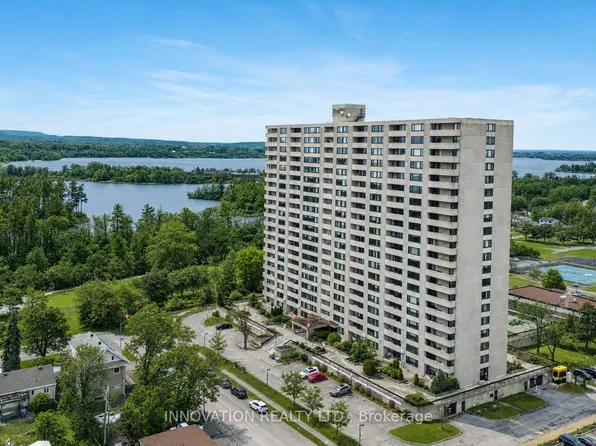 265 Poulin Ave #807, Ottawa, ON K2B 7Y8