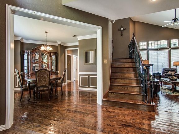 4th image of 500 Glen Hurst Ct