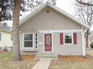 436 1st St, West Des Moines, IA 50265