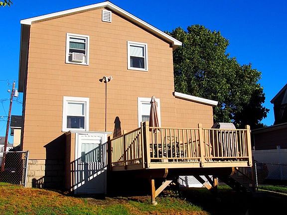 5th image of 90 Wachusetts Ave