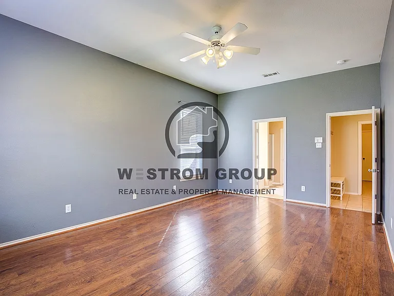 4537 Chris Dr — Photo 39