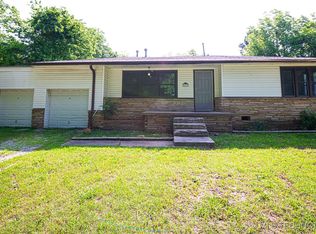 403 S Delaware Ave, Coweta, OK 74429