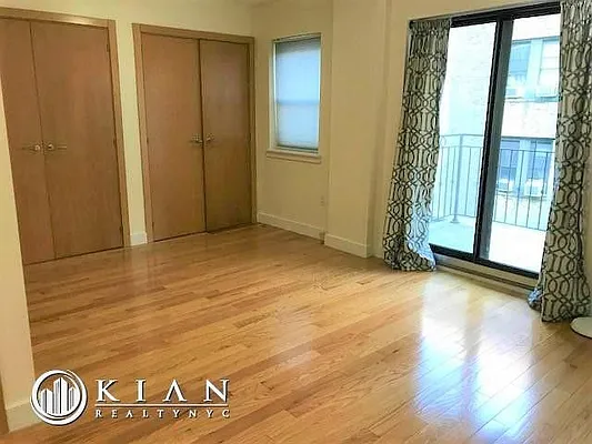 Rented by Kian Realty | media 35