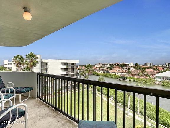 3rd image of 300 Columbia Dr Unit 504-2