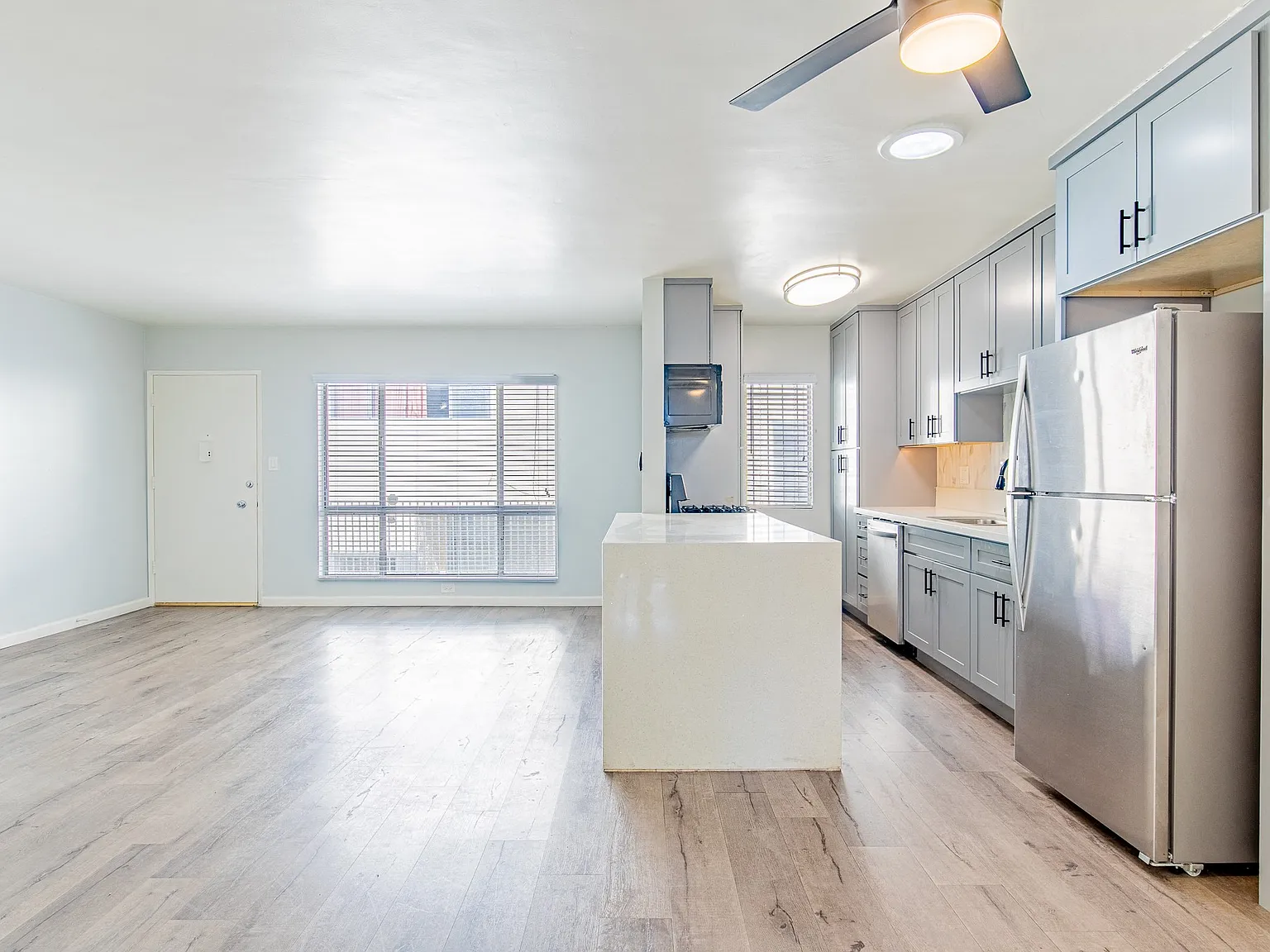 Euclid St Apartments — Photo 1