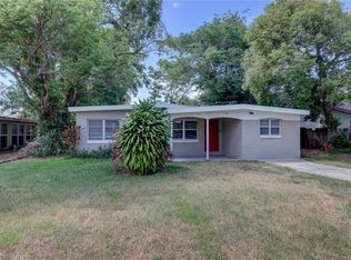 136 Country Club Dr, Sanford, FL 32771