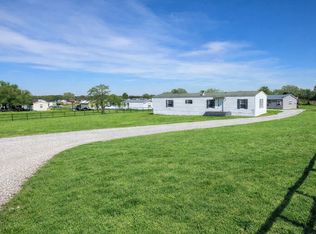 206 Creekview Meadows Ct, Springtown, TX 76082